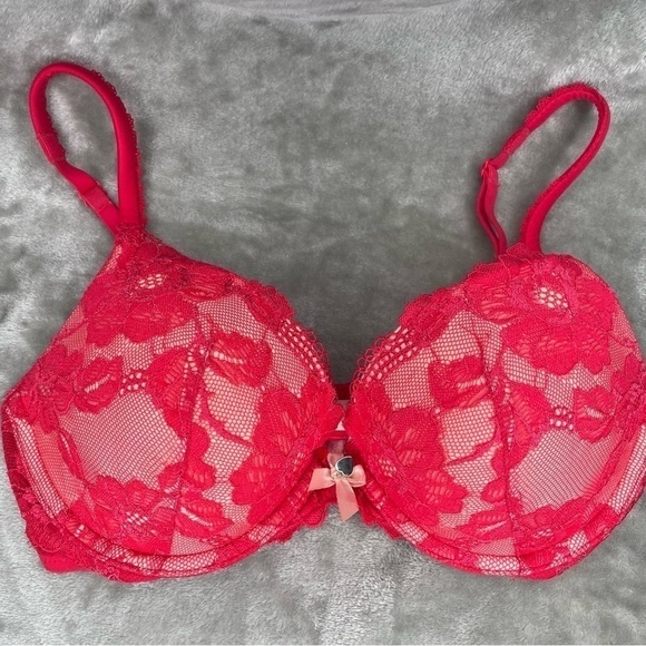 Victoria's Secret Body by Victoria Push-Up Bra Red Lace Padded Size 32D - Picture 1 of 7
